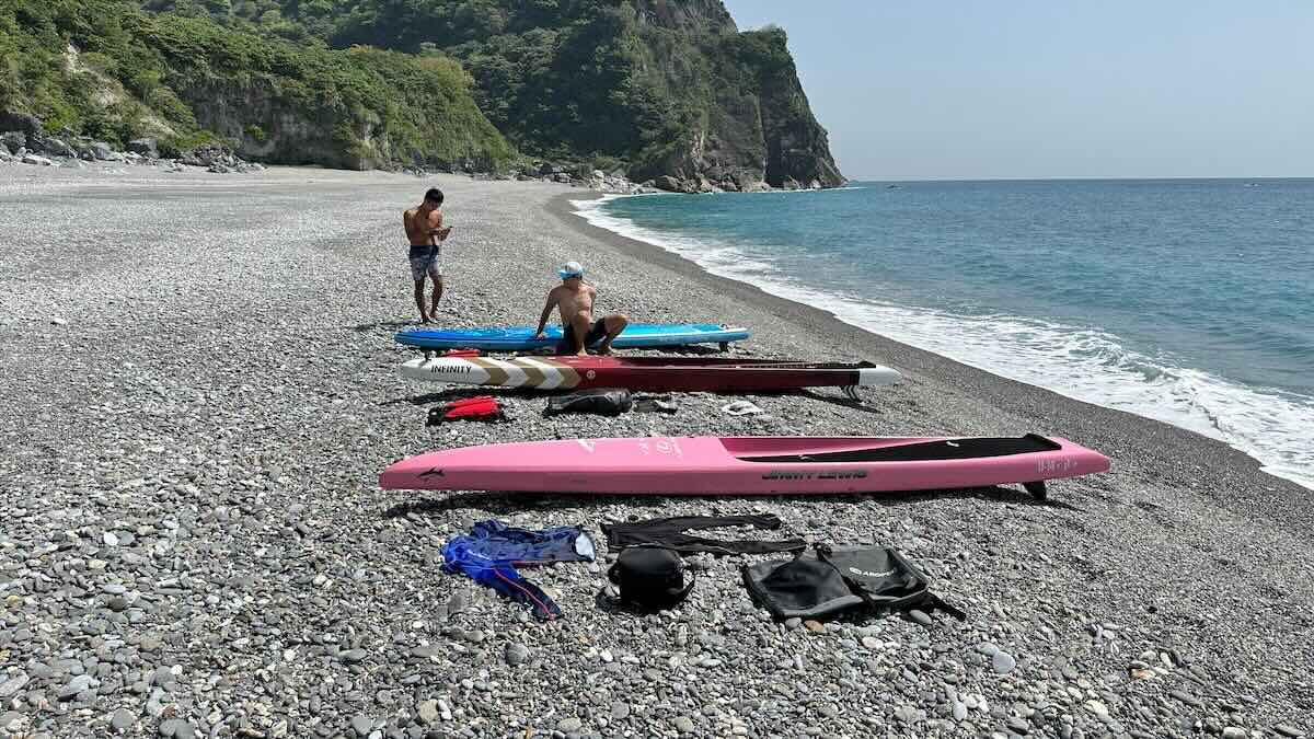 乙級 SUP 競速教練雙證照班 乙級 SUP 立式競速划槳教練與救生雙證照課程